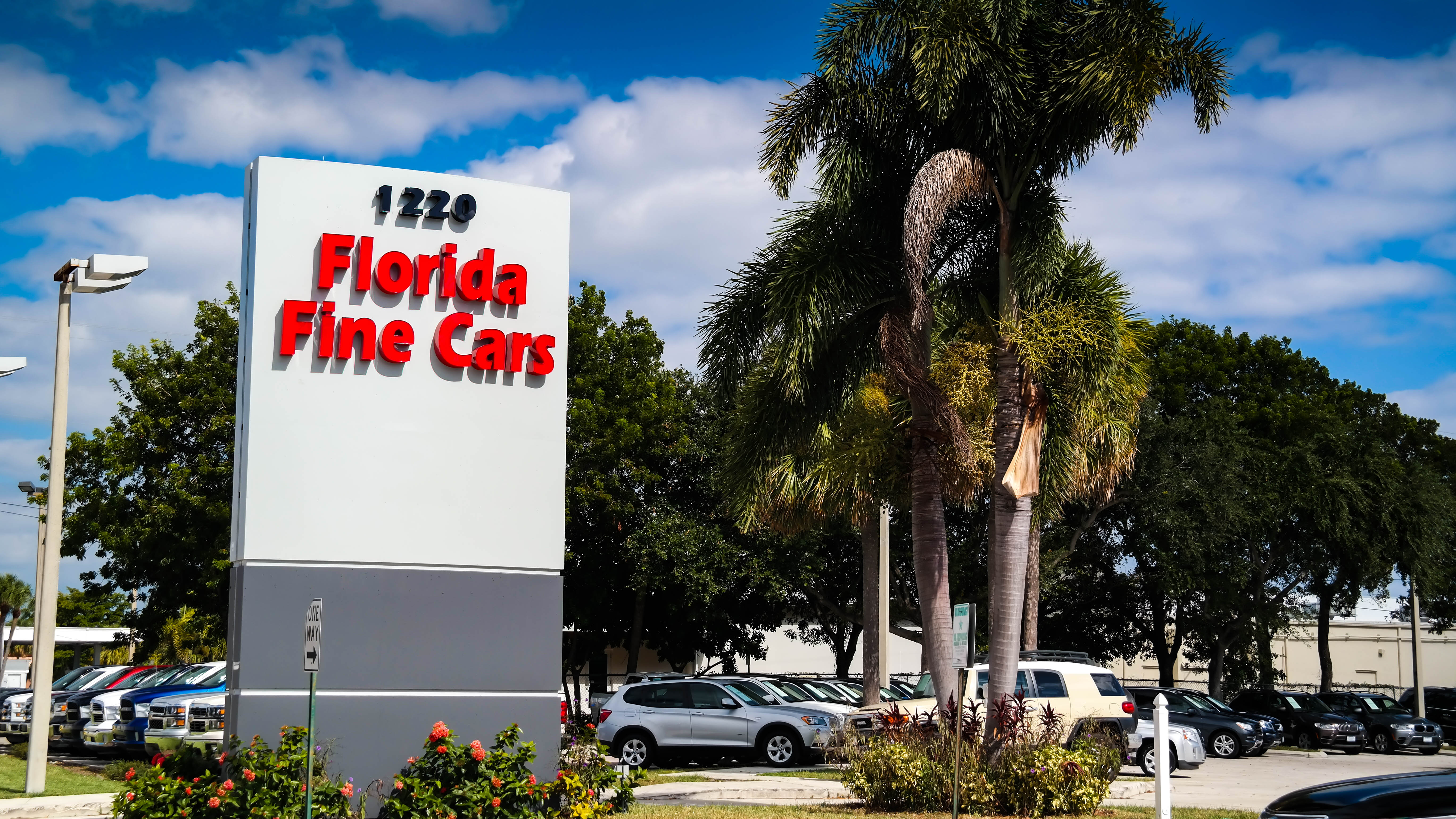 Florida Fine Cars Helps Young Singers of the Palm Beaches Achieve Their